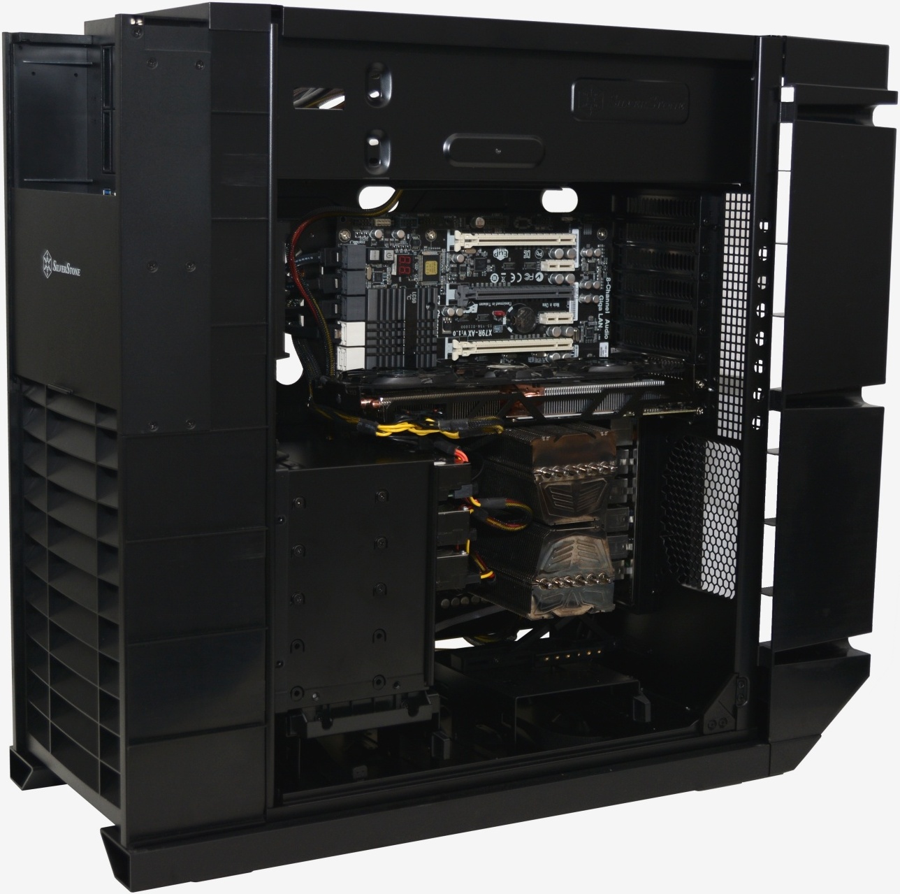 Silverstone Mammoth MM01 Case Review > Internal Design, Installation