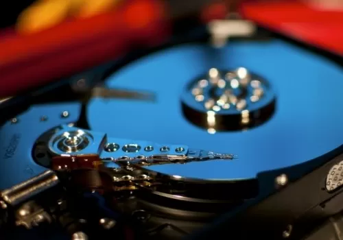 Weekend tech reading: Billion hour HDD reliability stats, IMAX plans VR rollout, Vegas eyes eSports