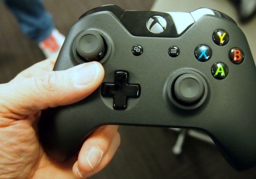Microsoft's $25 Xbox Wireless Adapter for Windows is now available