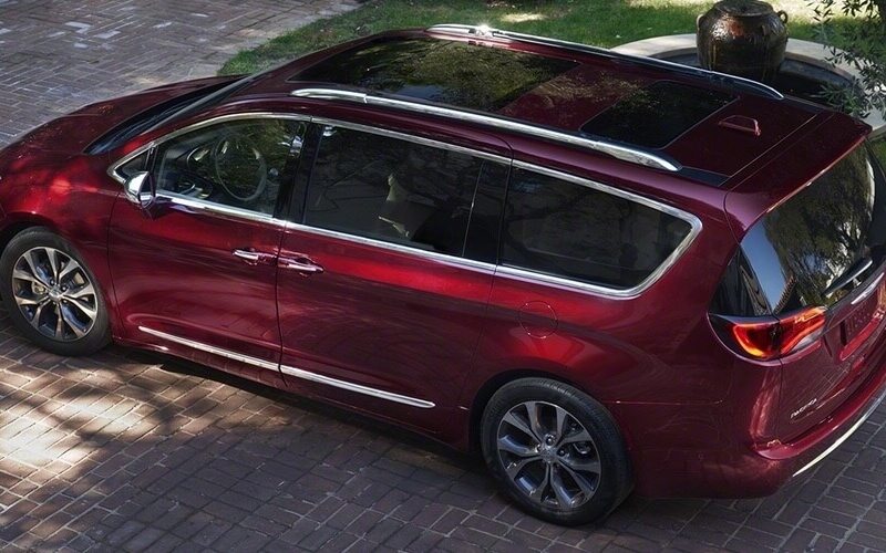 Google and Fiat Chrysler to collaborate on self-driving Pacifica minivans