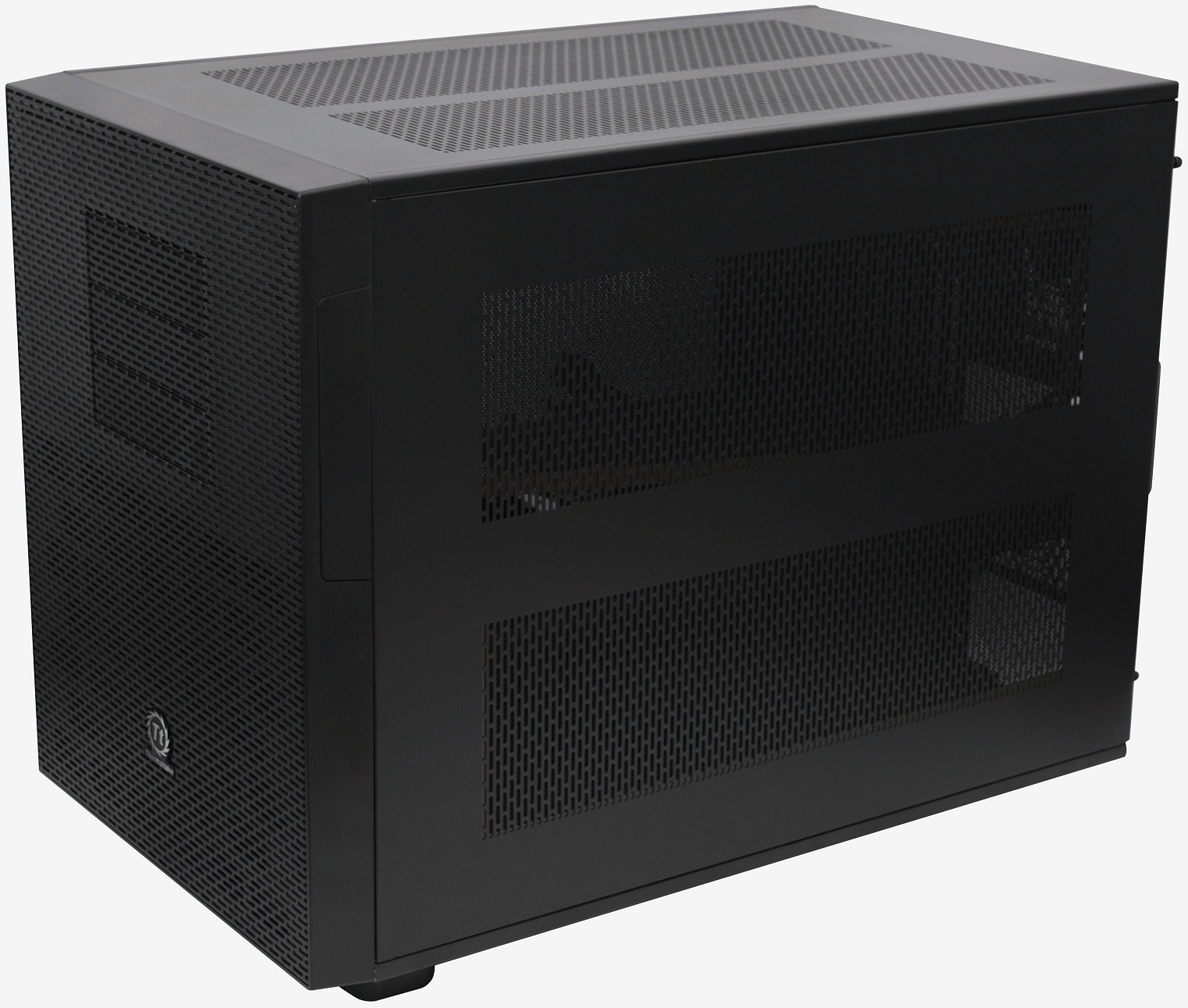 Thermaltake Core X9 Black 480ラジエーターx2本付 Thermaltake Core X9 Black E ATX | BuyDig.com