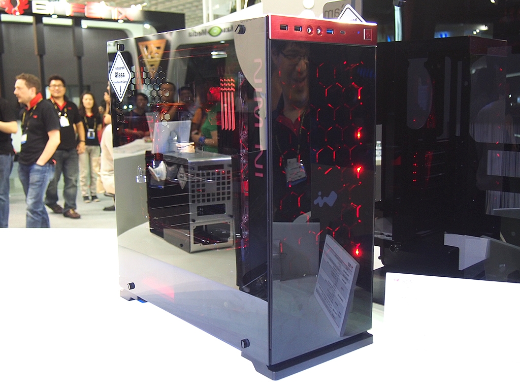 In Win 805 Case Review > Installation | TechSpot In Win 805 Case Review > Installation | TechSpot