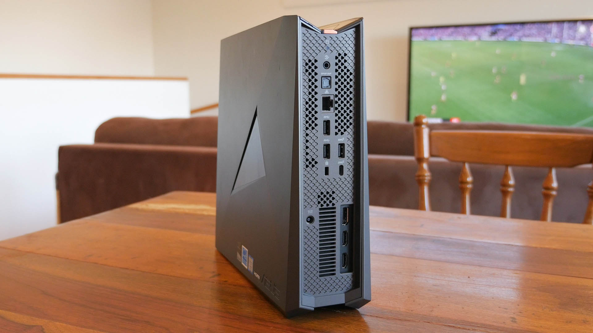 gr8 rog techspot ampere itx 1387