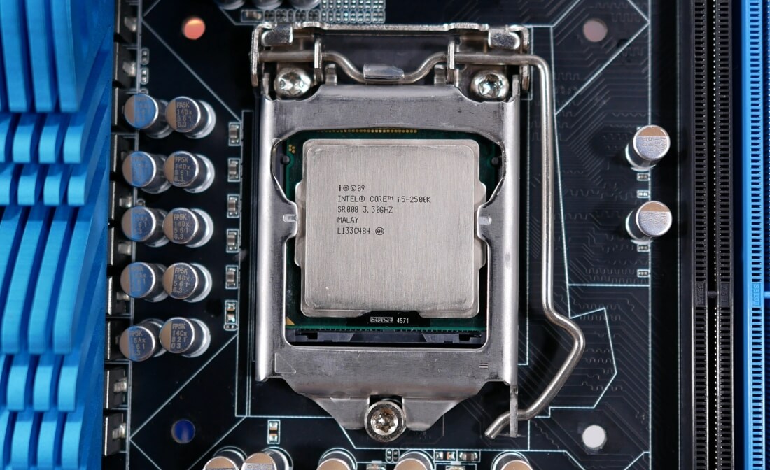 Интел 2500. Intel Core i5-2500 3.3 GHZ. Intel Core i5-2500k 3.3GHZ. Процессор Core i5-2500k. Процессор Intel i5 2500.