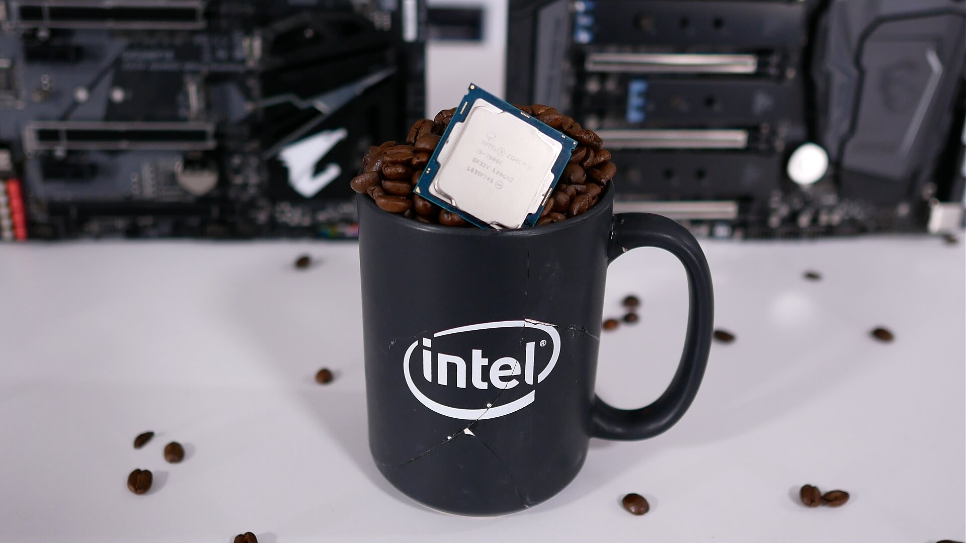 Кабинет интел. Intel Core i7 1920 1080. Кофе процессор. Интел фото. Чипсет like Coffee.