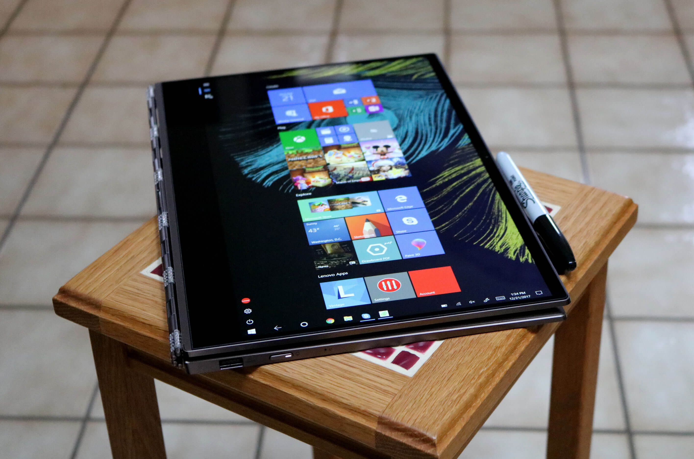 مراجعة Lenovo Yoga 920 2-in-1 Laptop 3