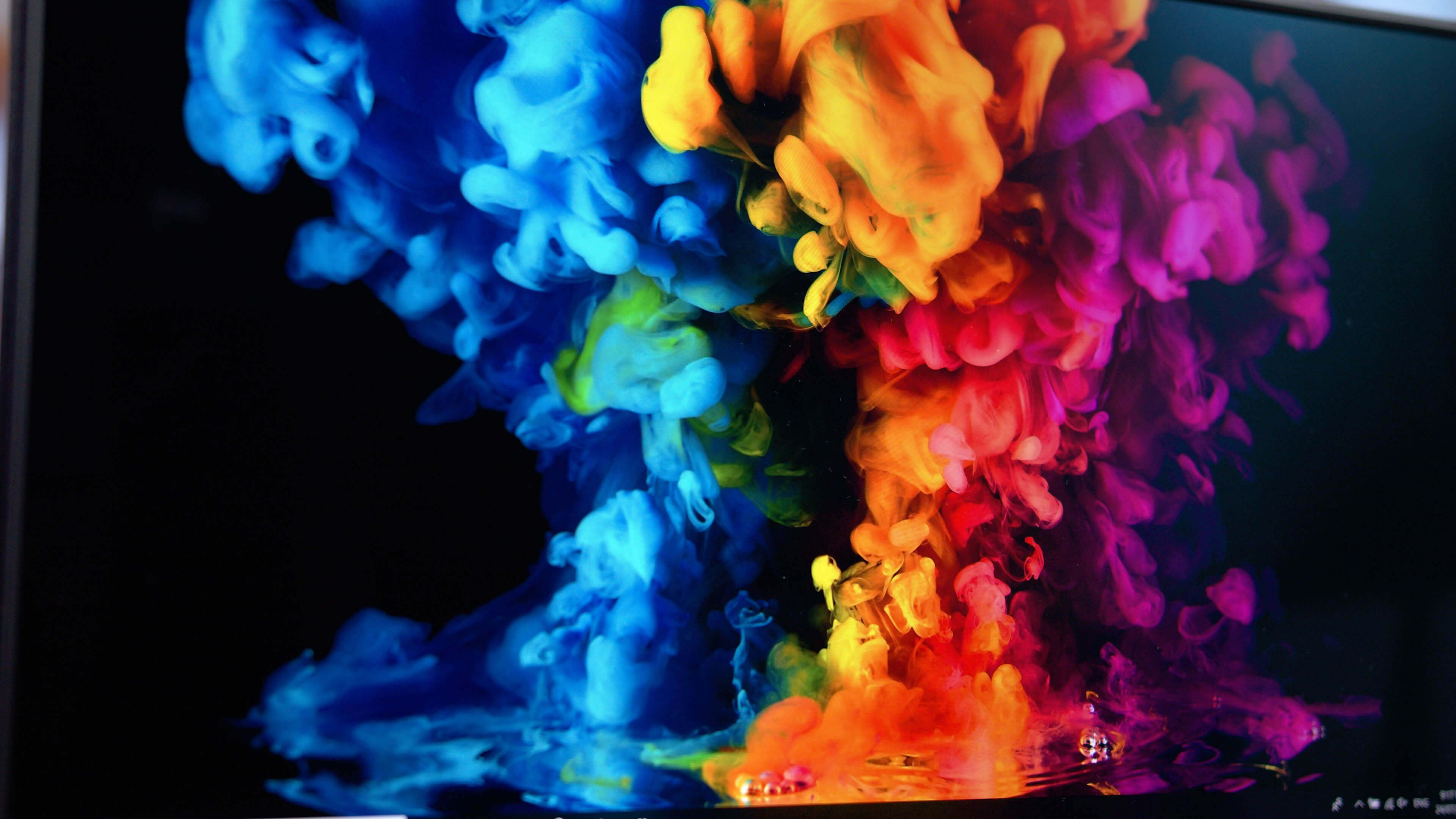 Testing an oled laptop display it s pretty amazing photo gallery