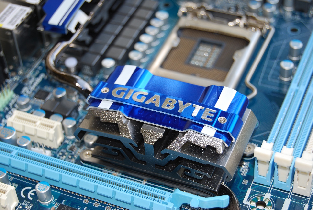 7-Way Intel P55 Motherboard Round-Up Photo Gallery - TechSpot