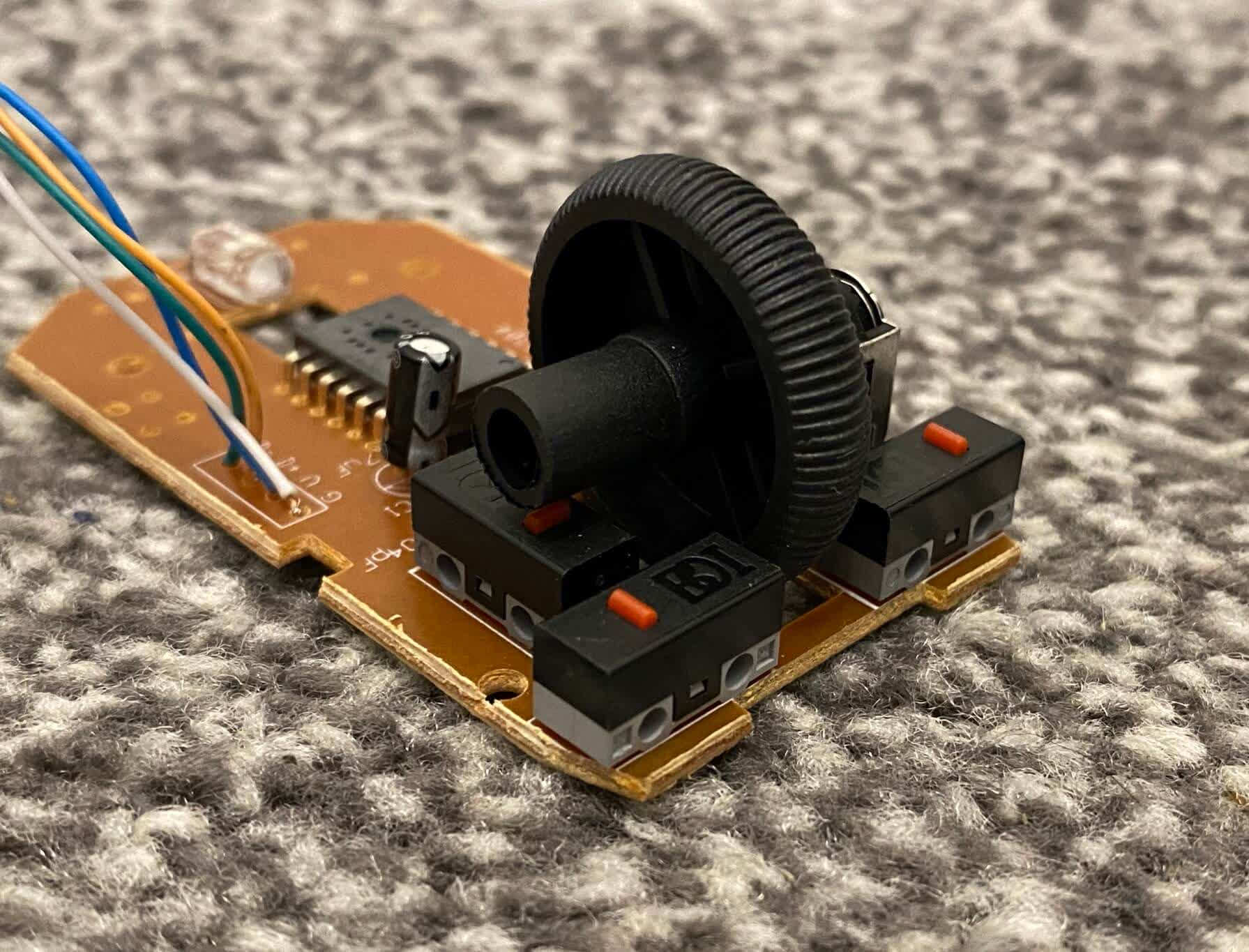 Anatomy of a Mouse TechSpot