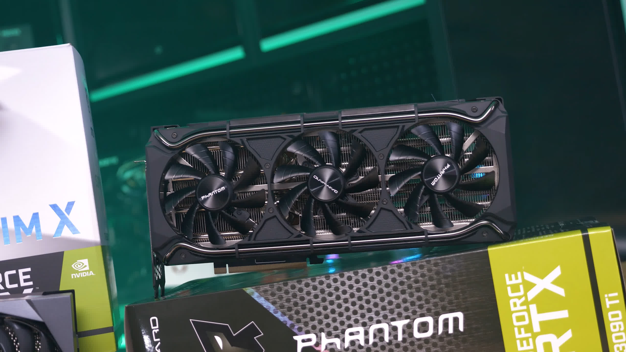 NVIDIA GeForce RTX 3090 Ti Review Roundup