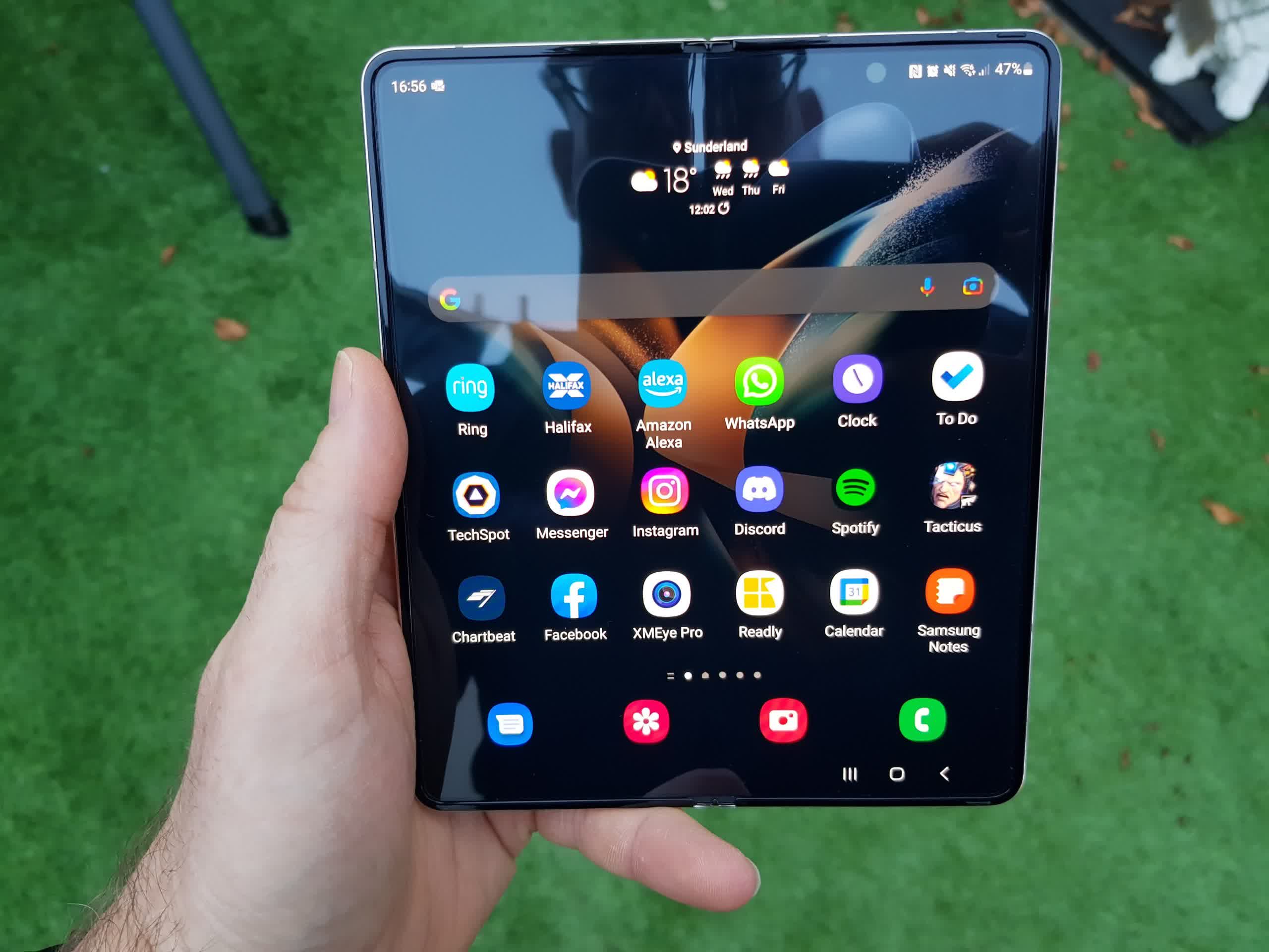 To Fold or Not to Fold: Should Buy the Samsung Galaxy Fold 4? | TechSpot