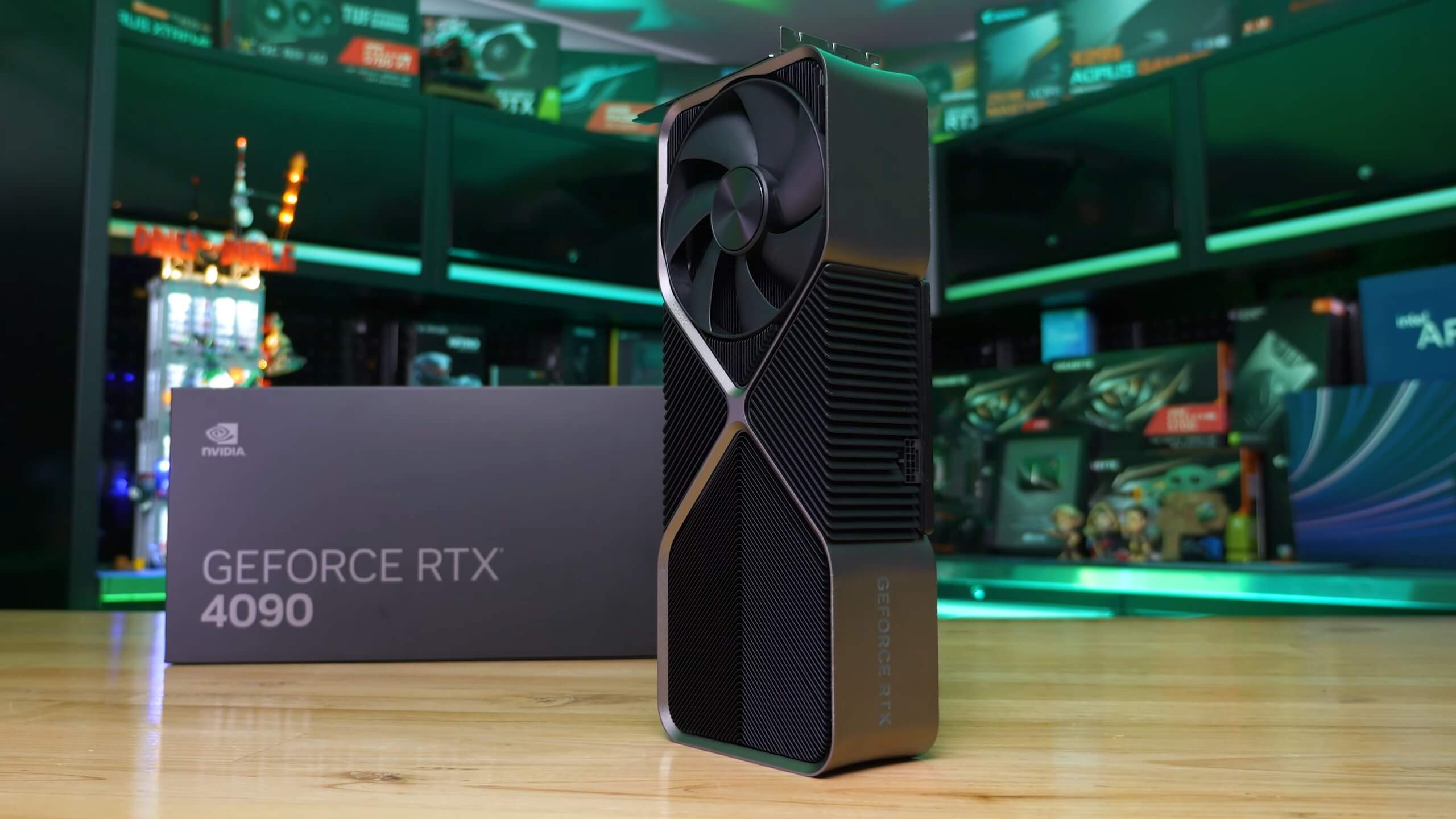 NVIDIA's GeForce RTX 3090 Ti Throttled To 300 Watts Still Beats A