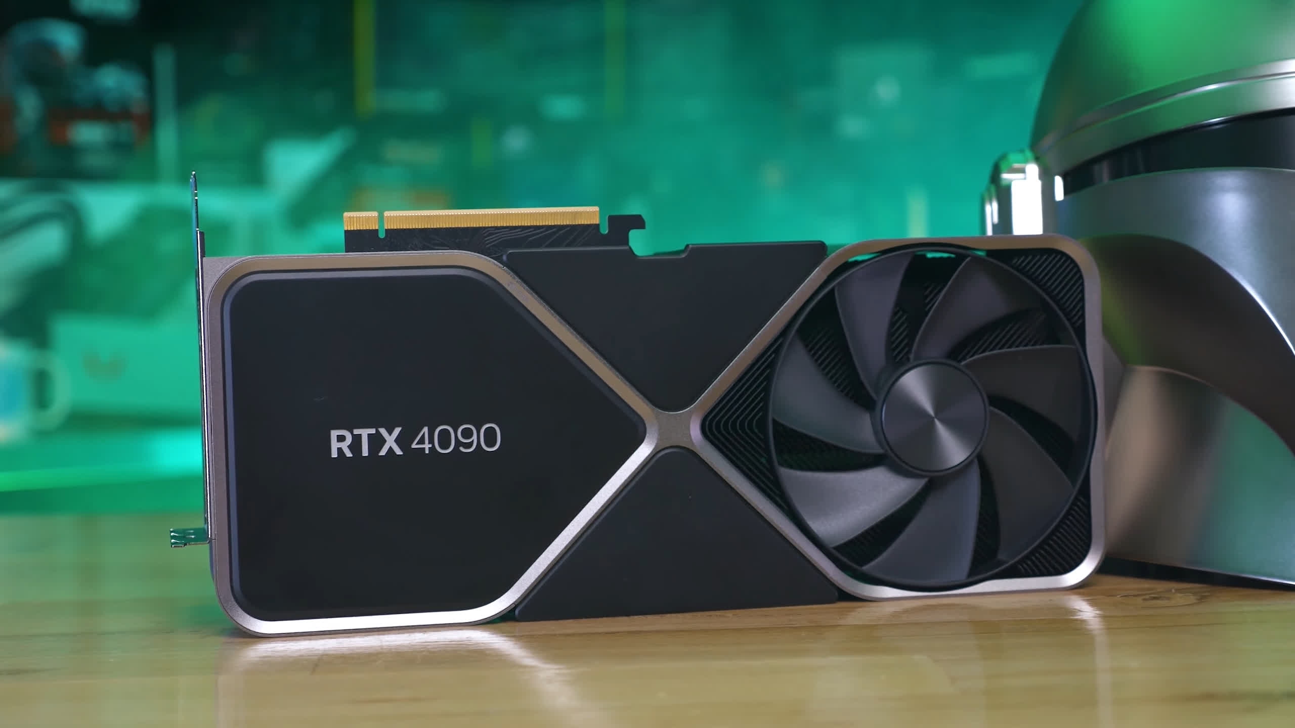 svg+xml,%3Csvg%20xmlns= Cập nhật giá GPU: Ra mắt Radeon RX 7000 của AMD có thành công không?