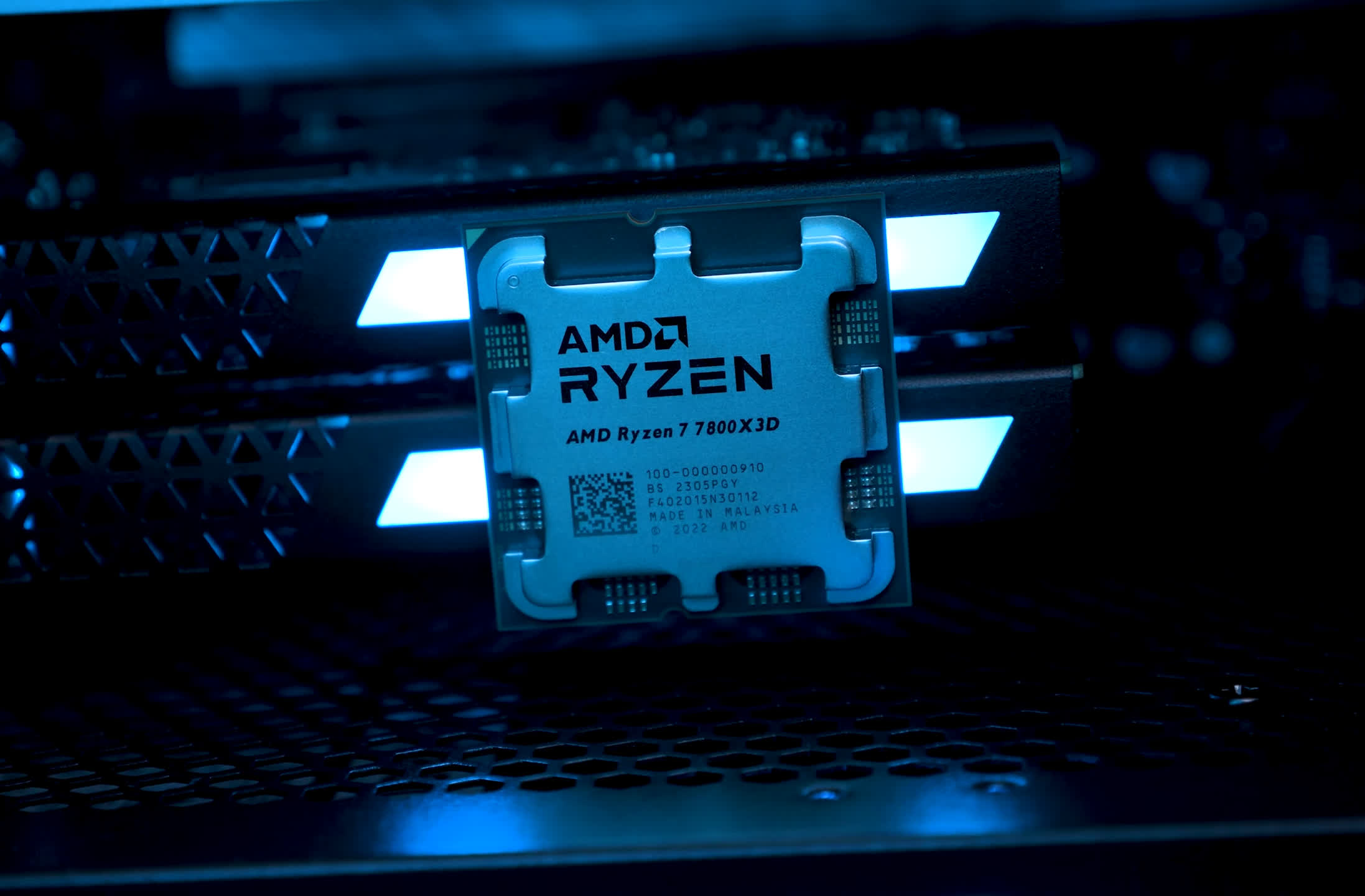 Give your gaming a huge boost with AMD's Ryzen 7 7800X CPU