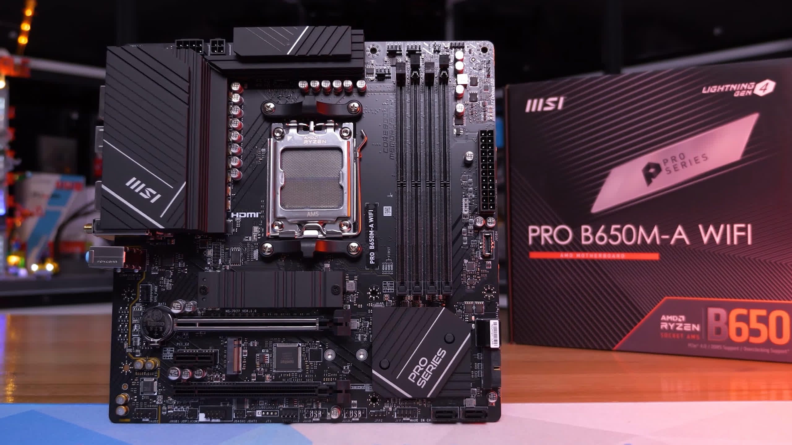 B650 Aorus Elite AX Red CPU Light - but everything works…. : r