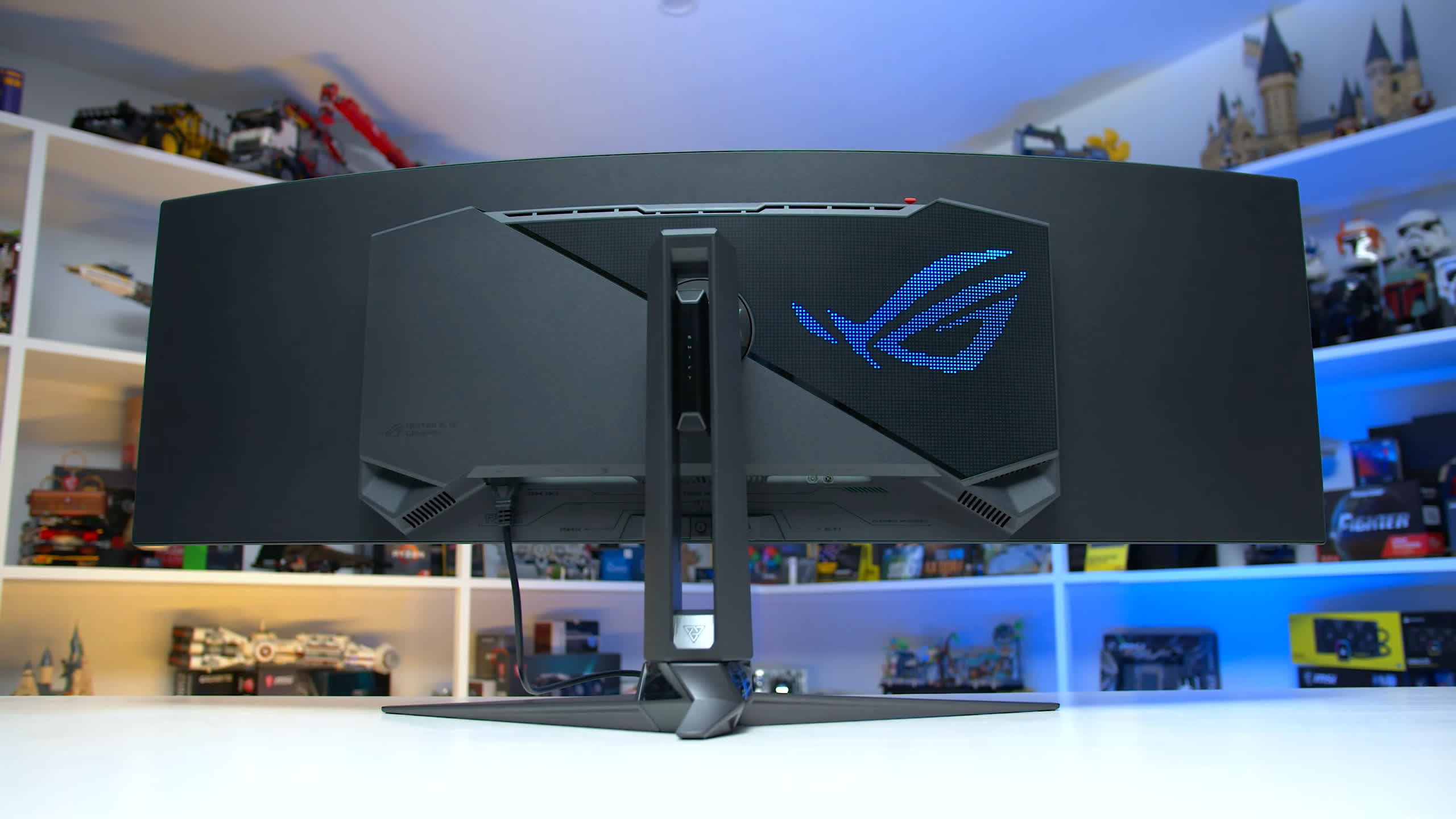 Ecran PC Gamer ASUS ROG SWIFT OLED PG49WCD Incurvé 49