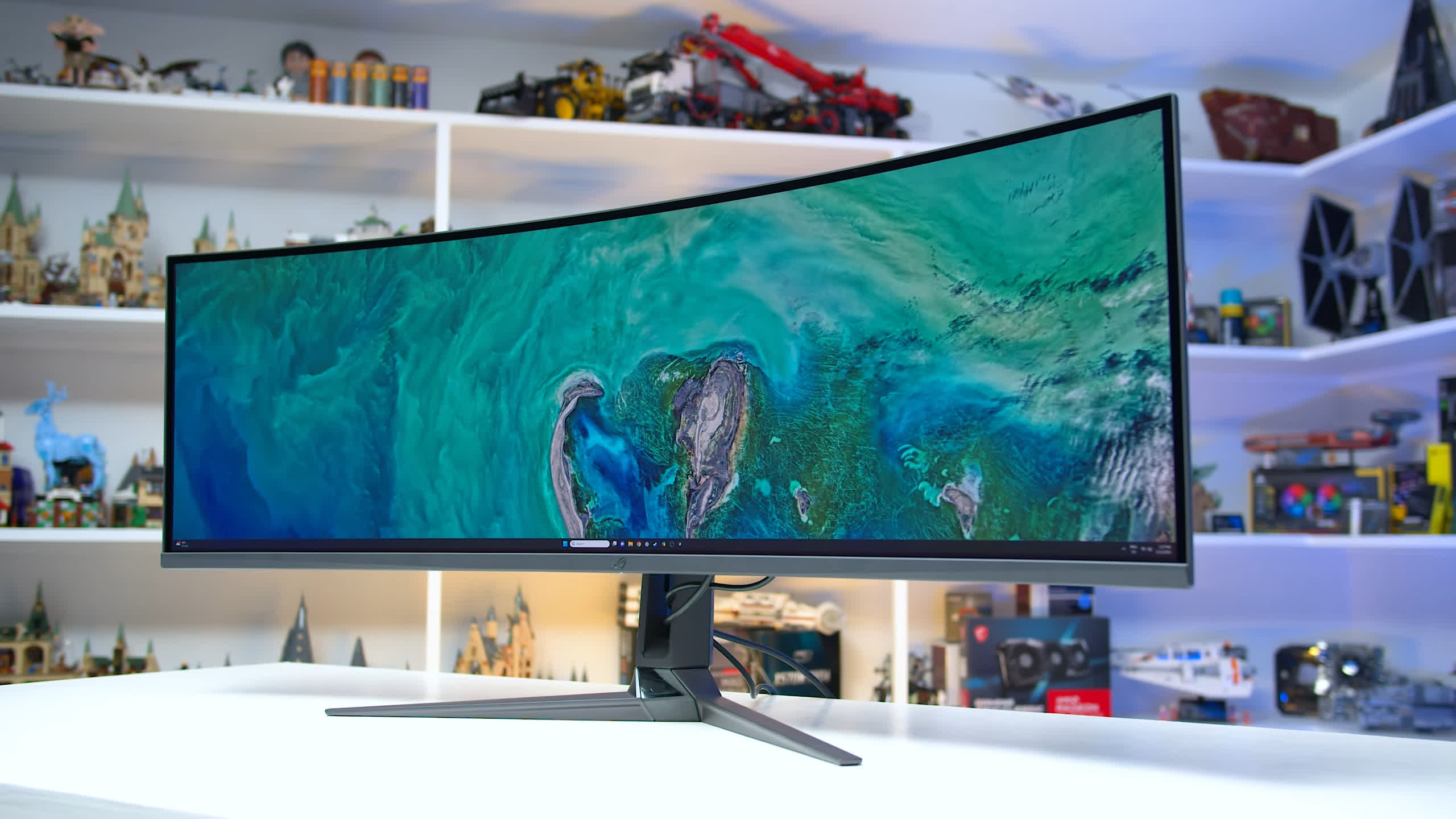 Asus dévoile le ROG Swift OLED PG49WCD, un incroyable écran 32 :9 dédié au  gaming