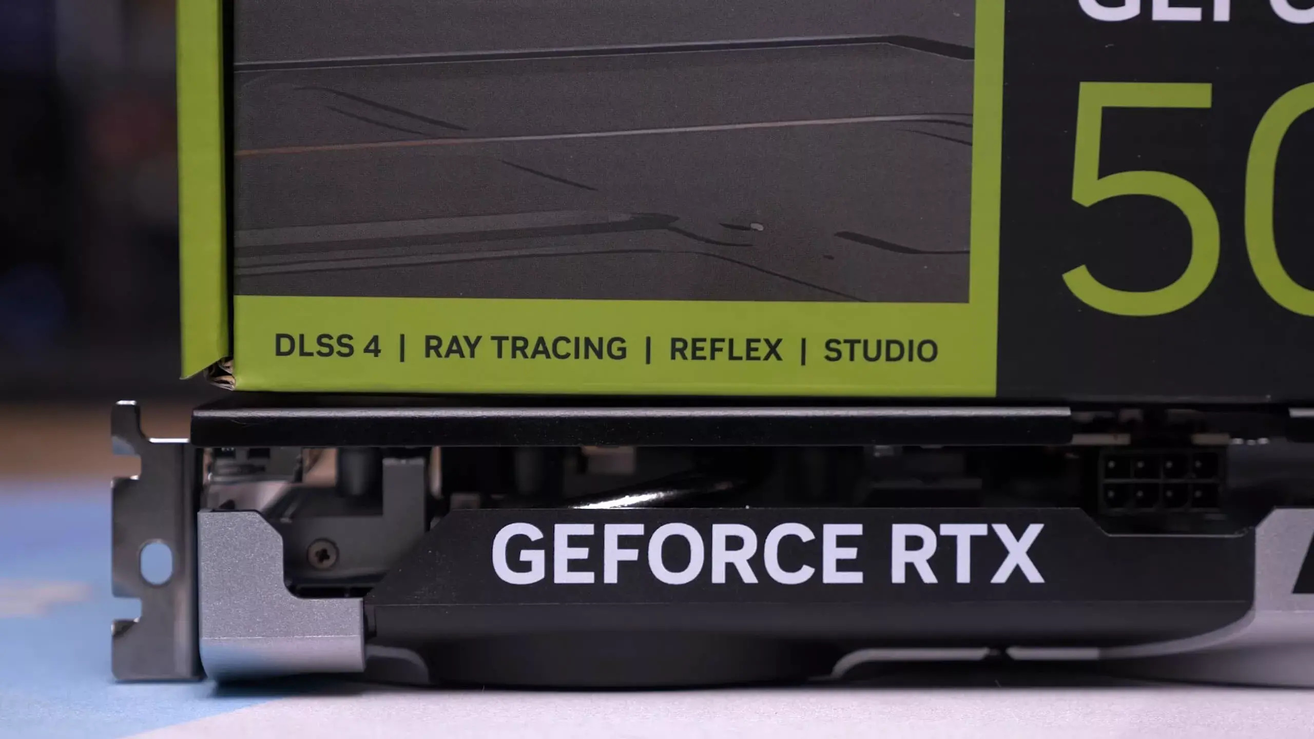 Анализ рынка и сравнительное тестирование GPU: GeForce RTX 5060 Ti против Radeon RX 9070 XT Сравнение видеокарт GeForce RTX 5060 Ti и Radeon RX 9070 XT