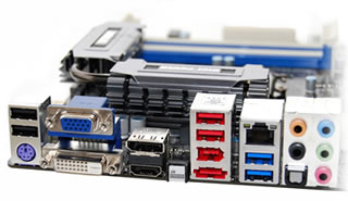 Asrock Z68 Extreme4 (Intel Z68) Motherboard Review > Asrock Z68
