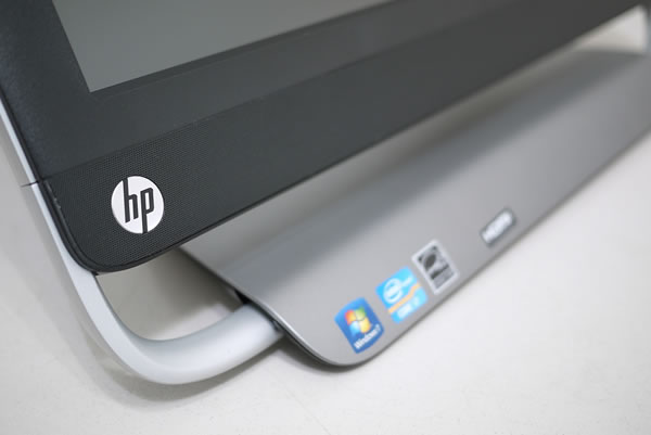 HP TouchSmart 520 All-In-One Review > Usage, Audio, Touch