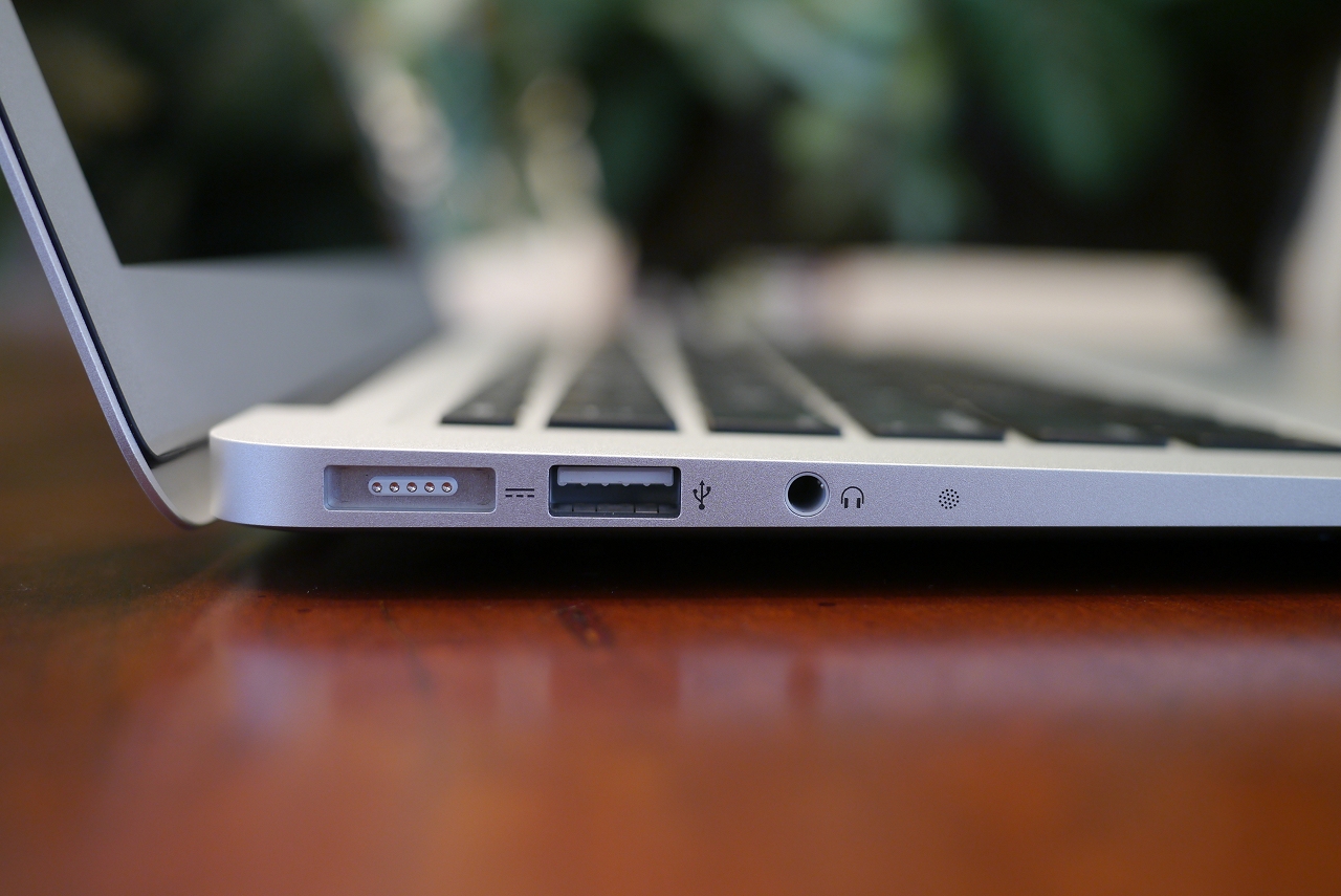 Apple MacBook Air 13" Mid-2012 Review Photo Gallery - TechSpot