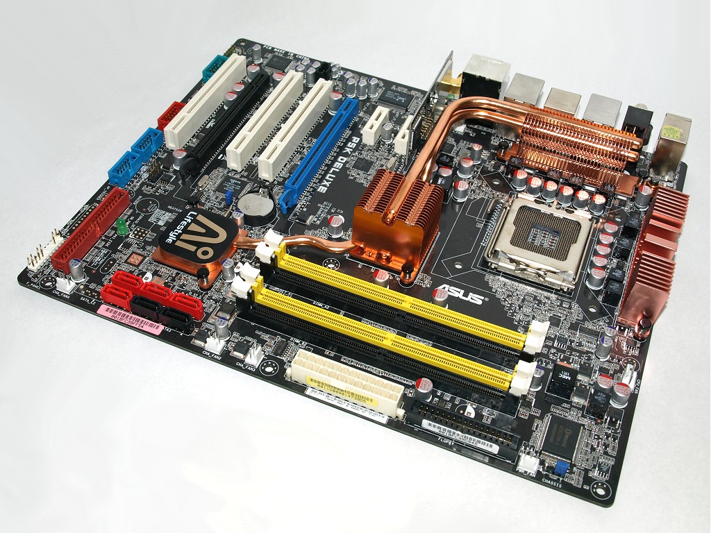 9-way Intel P35 motherboard round-up Photo Gallery - TechSpot
