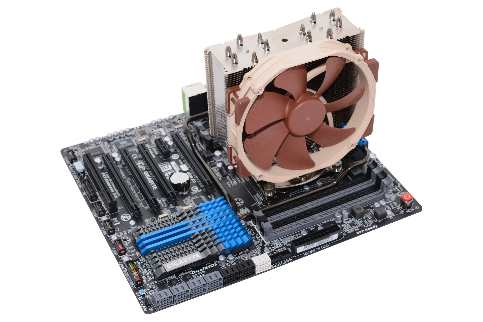 https://www.techspot.com/articles-info/707/images/Noctua/Image_19.jpg