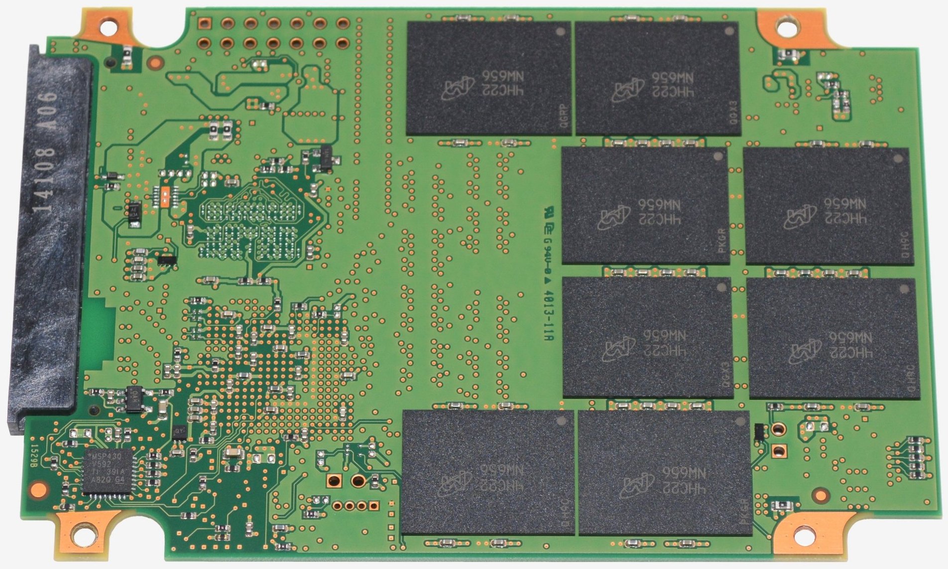 SSD nhanh và giá cả phải chăng: Đánh giá MX100 256GB & 512GB quan trọng svg+xml,%3Csvg%20xmlns= SSD nhanh và giá cả phải chăng: Đánh giá MX100 256GB & 512GB quan trọng