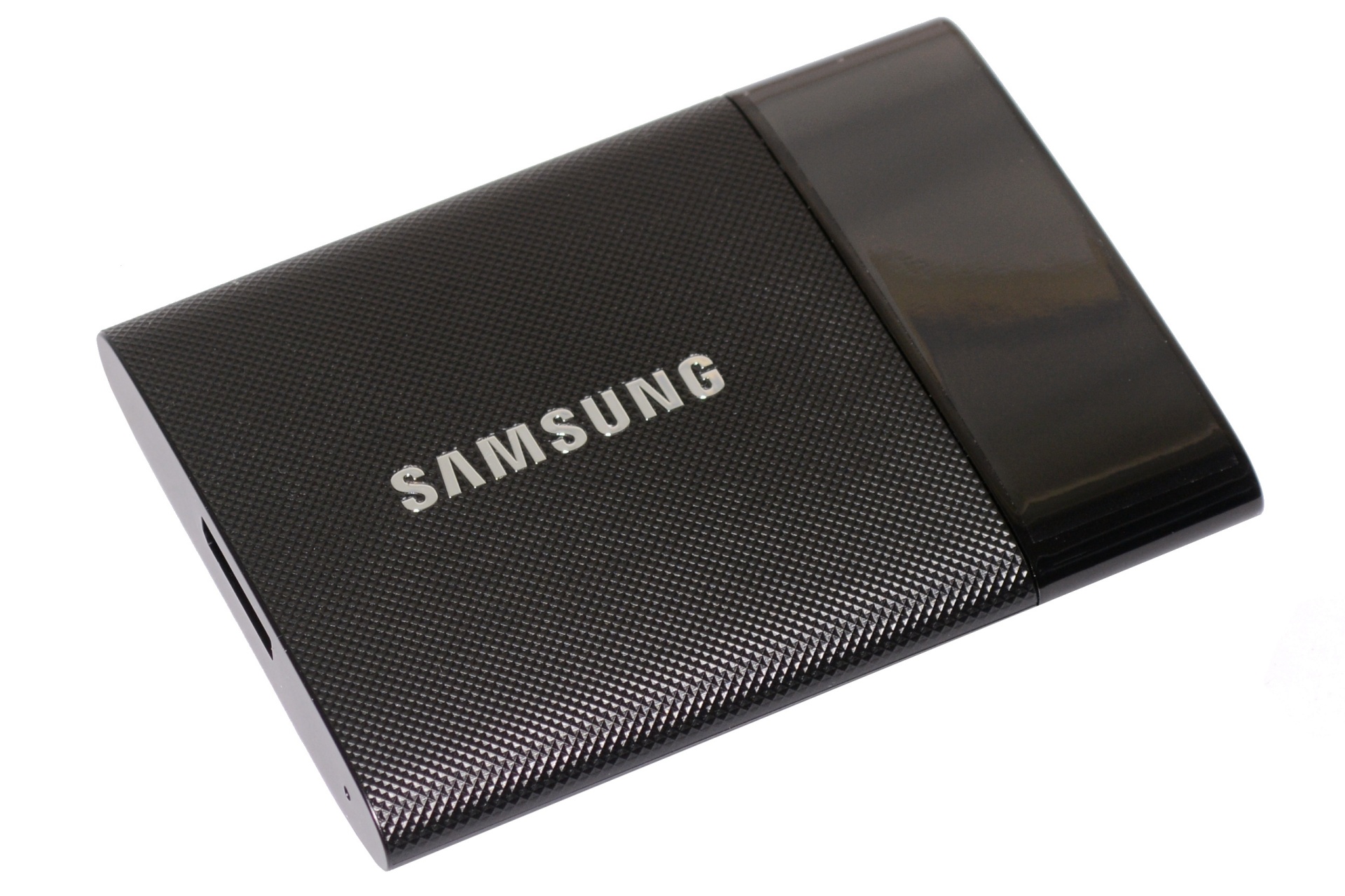 Samsung t7 купить. SSD диск Samsung Portable t7. Samsung Portable SSD 7. SSD 1tb 1280х720. Samsung Portable SSD t5 чехол кейс.