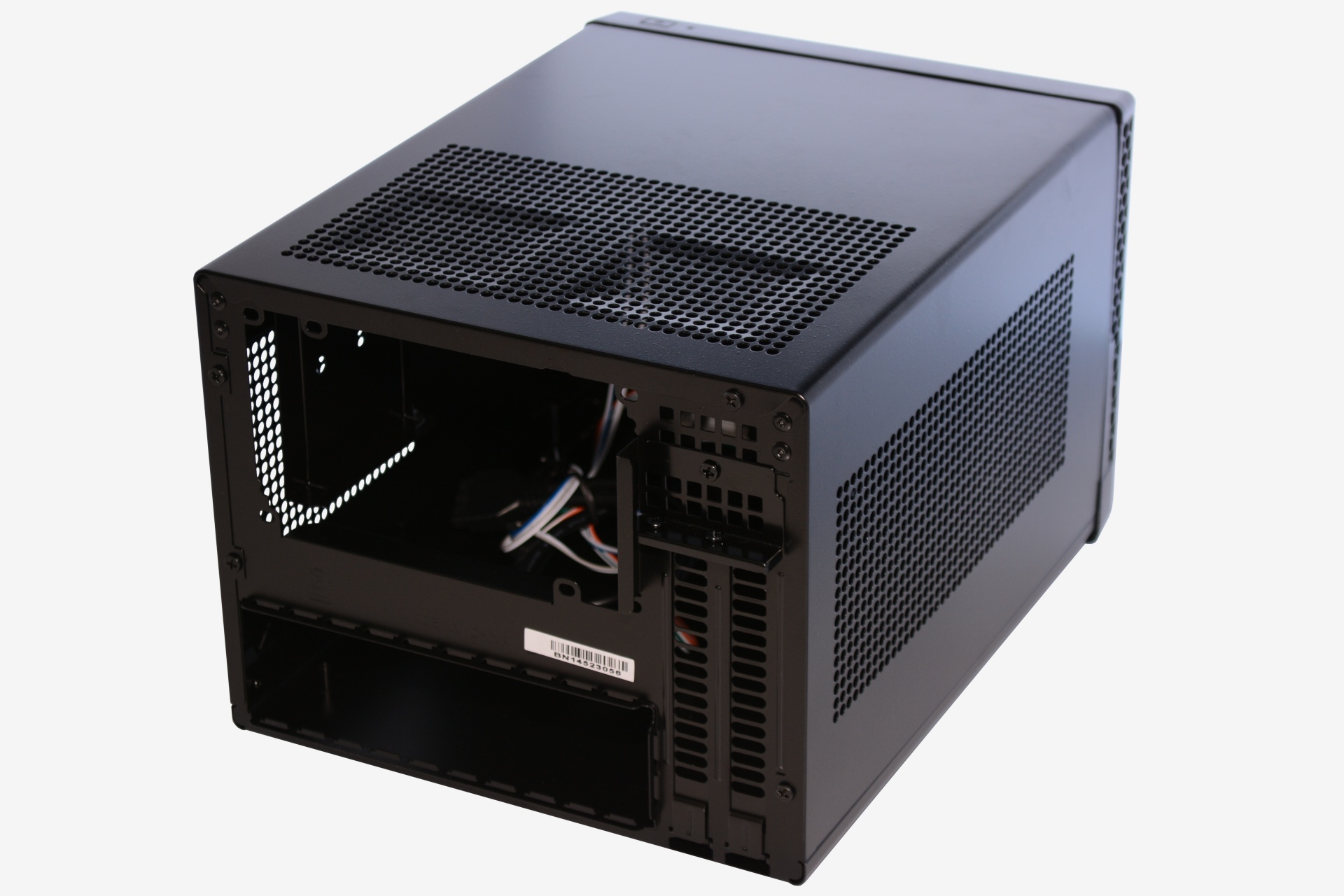Mini itx корпус. Корпус Mini ITX Silverstone. Sugo sg13. Silverstone sg13. A100 корпус Mini ITX.