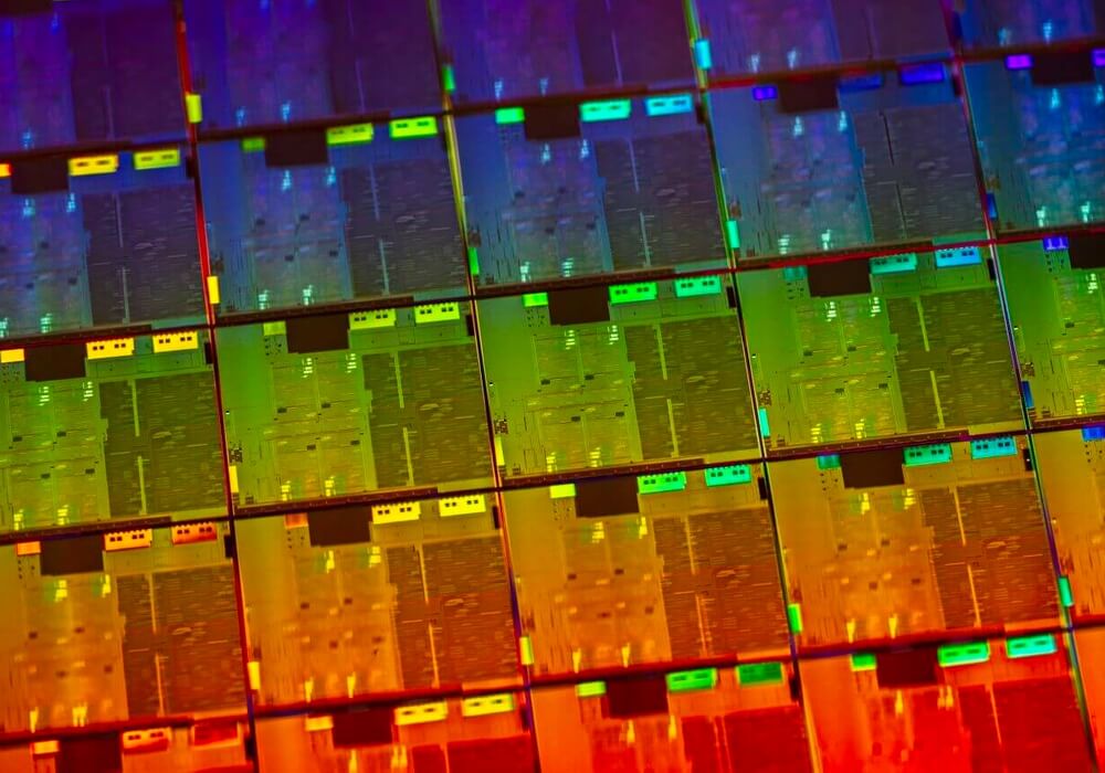 The History of the Microprocessor and the Personal Computer