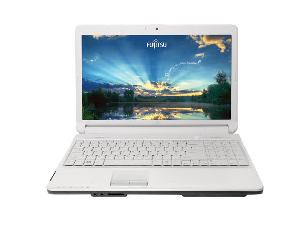 Fujitsu LifeBook AH530 - Intel Core i3