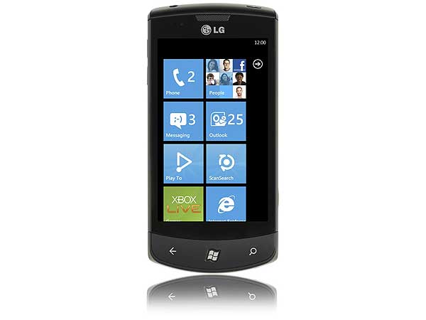 LG E900 Optimus 7