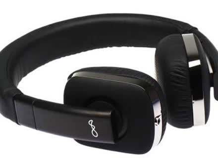 BlueAnt Embrace Headphones