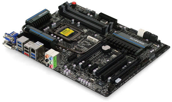 Gigabyte GA-Z77X-UP5-TH