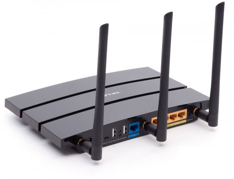 TP-Link Archer C7 AC1750 vs. TP-Link Archer A7: Which Wi-Fi router is right  for you?