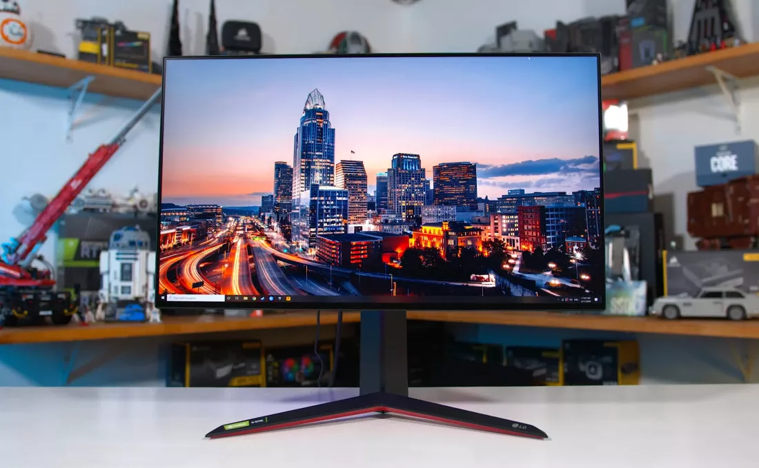 LG 27GN95R-B 27 Inch 4K UHD Gaming Monitor