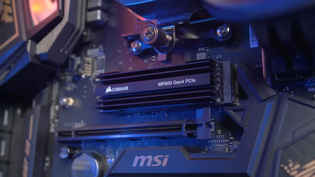 Corsair MP600 Pro XT / LPX / NH