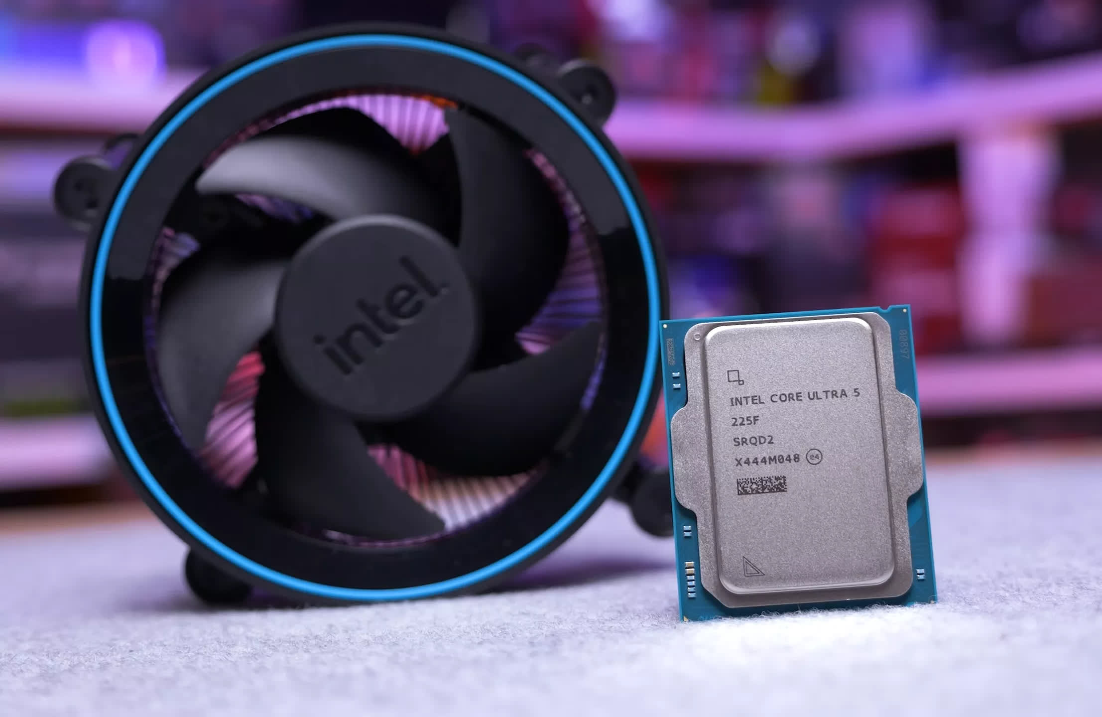 【中古】Intel Core Ultra 5 225F CPU BOX Intel Core Ultra 5 225F 10 Core (6P+4E) 3.3GHz/2.7GHz LGA 1851 65W