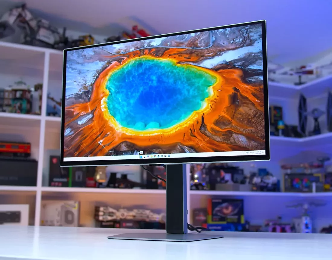 Samsung Odyssey OLED G6 (G60SF) 27"