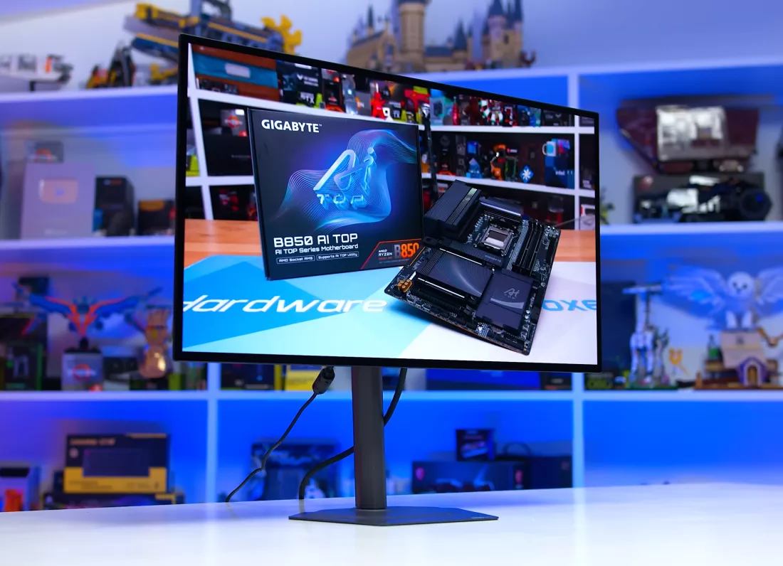 Gigabyte MO27Q28GR 27" OLED