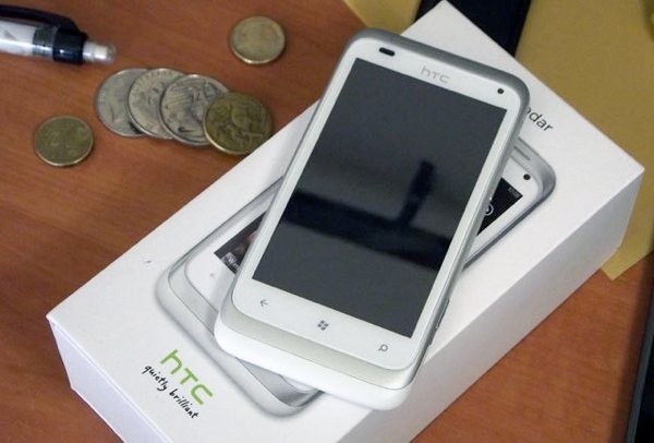 neowin review htc radar neowin review wp7 htc mobile radar