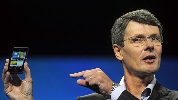 blackberry ceo iphone outdated apple z10
