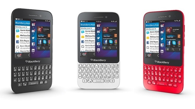 BlackBerry unveils budget-minded Q5 qwerty smartphone