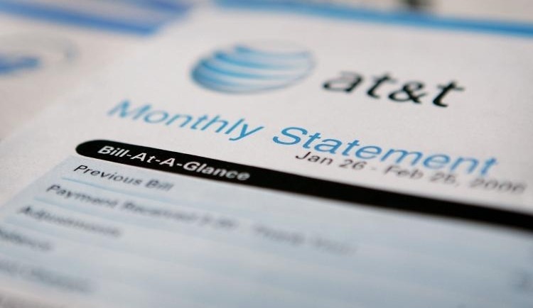 Check your bill: AT&T adds new 'administrative fee' to wireless bills