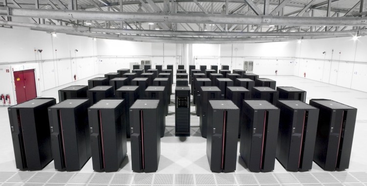 China reclaims world's fastest supercomputer title