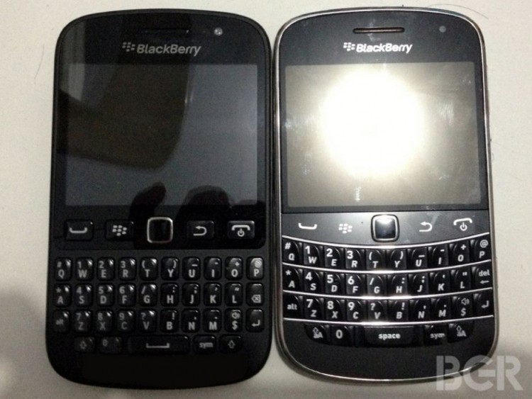 BlackBerry X10 gets shown off in leaked pictures - CNET