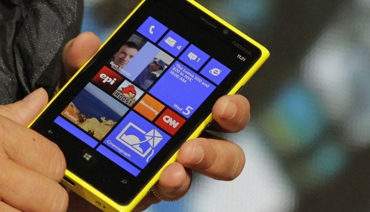 Microsoft's slow development of Windows Phone frustrates Nokia