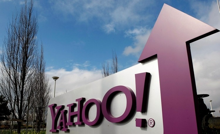 Yahoo trumps Google in web traffic for first time in two years