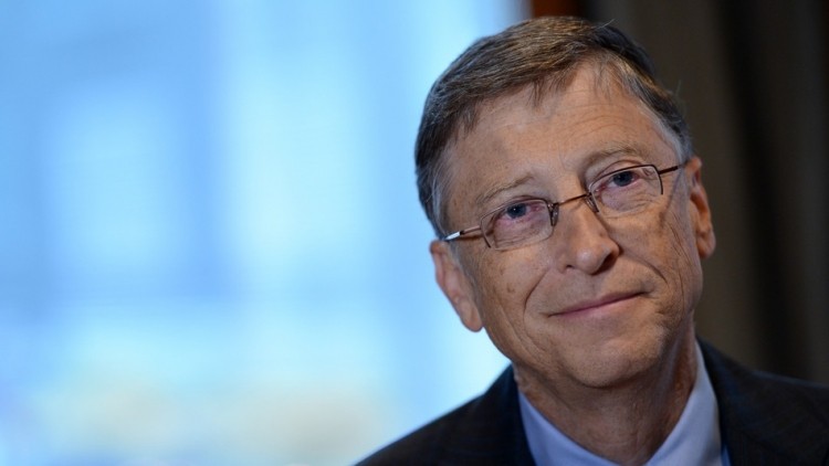 Bill Gates claims stake as richest American for 20th straight year